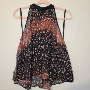 BCBGeneration Halter Top Size M